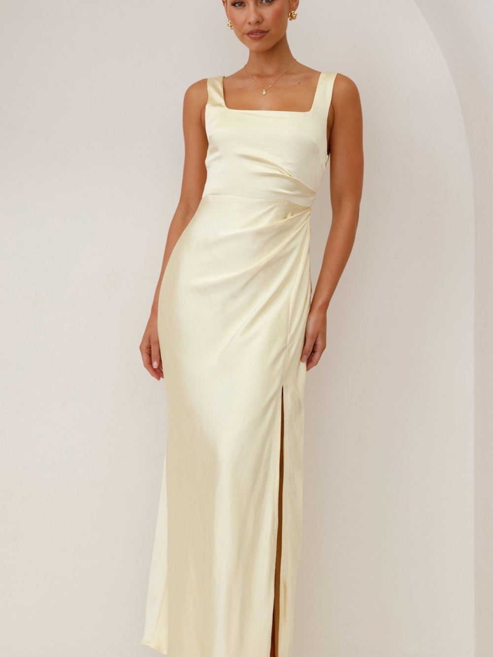 NWT Billy J Elegant Butter Yellow Square-Neck Satin Dress